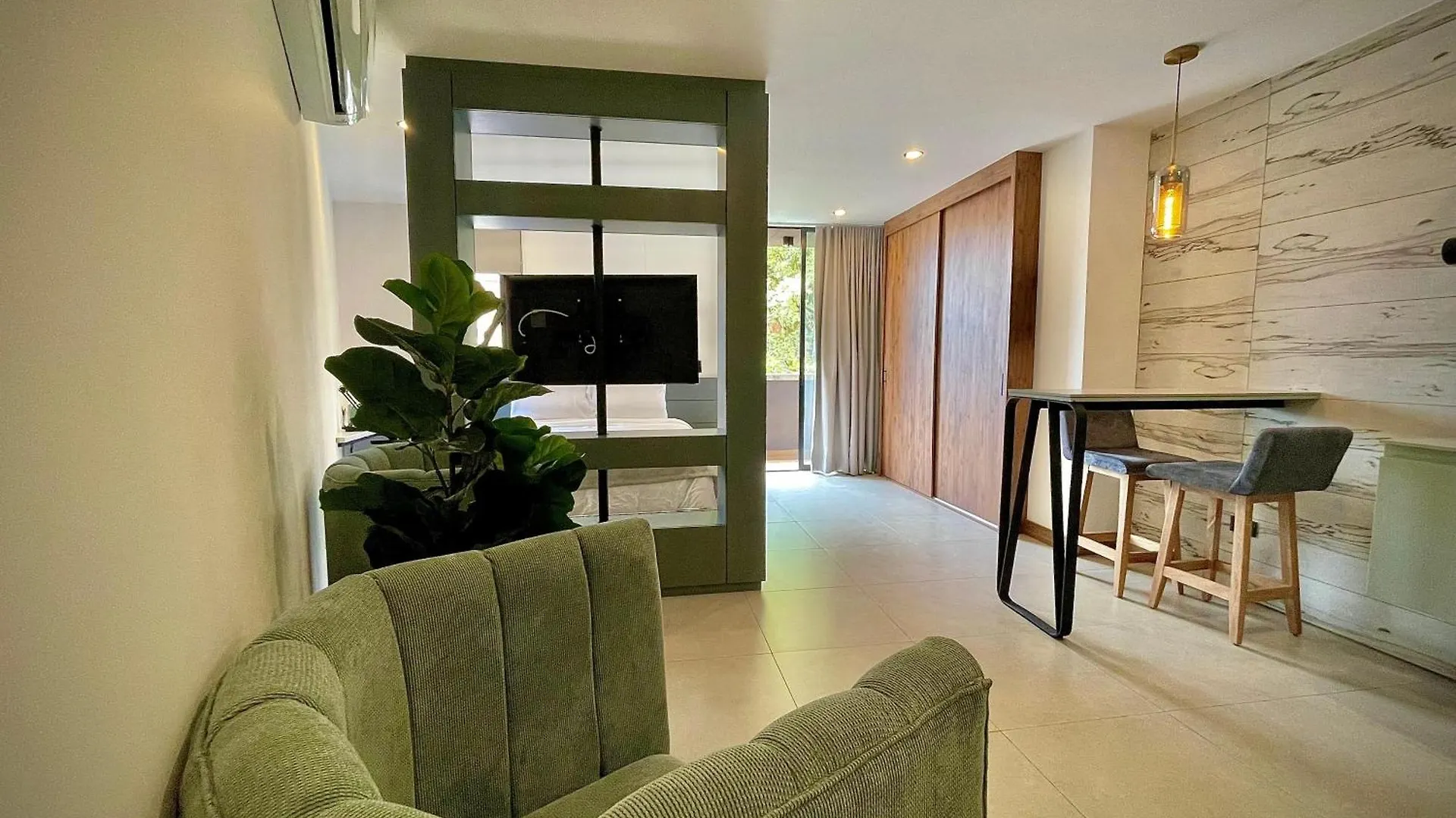 Hotel Nomadic Suites Medellin