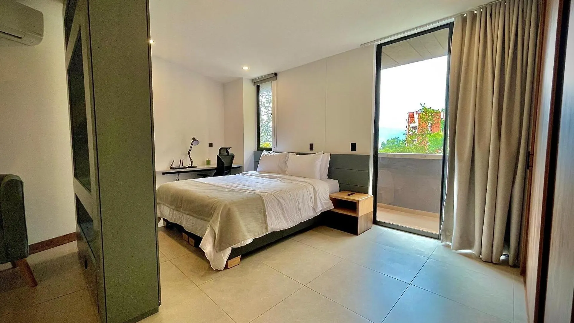 Nomadic Suites Medellin Hotel