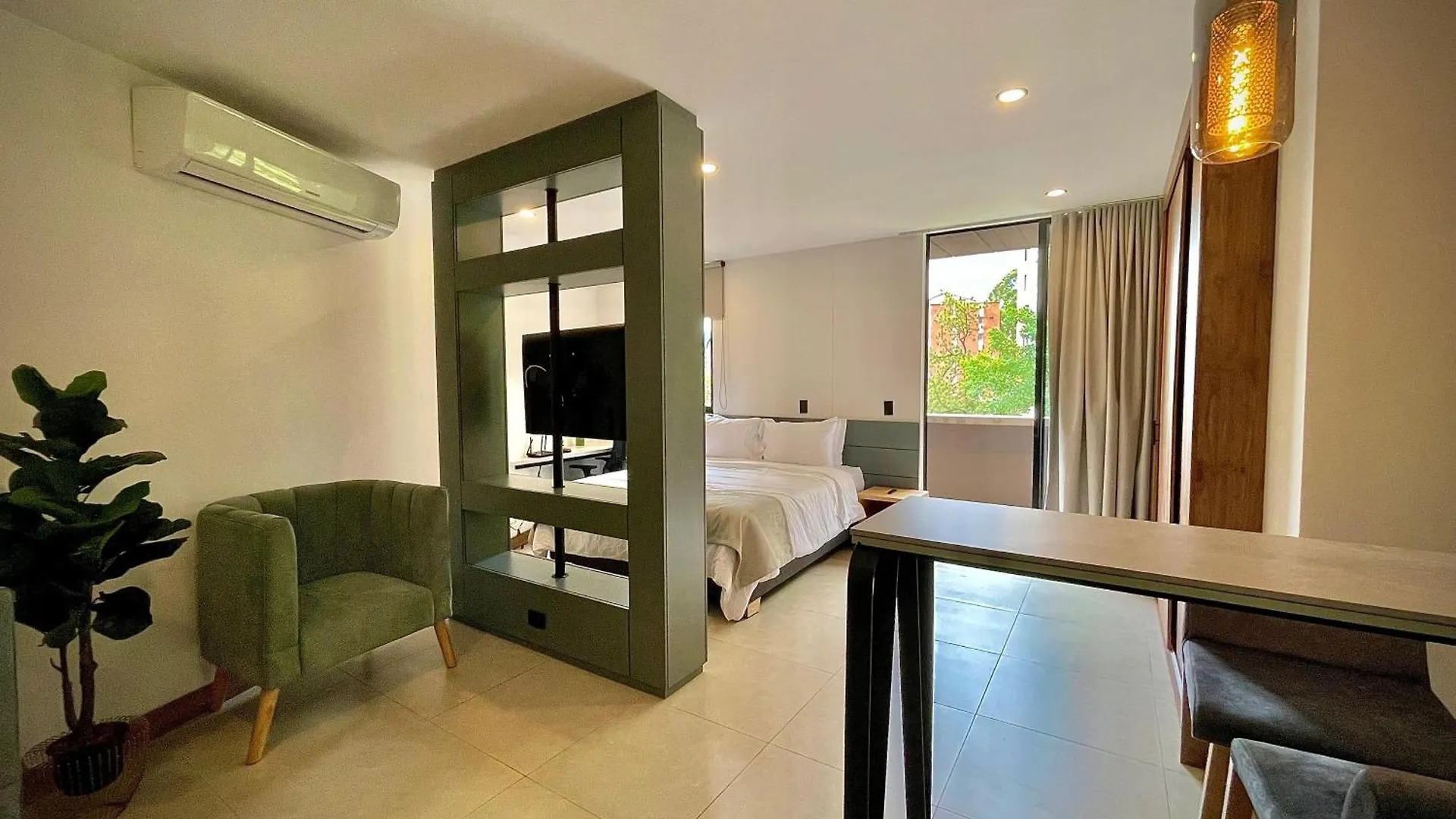 Nomadic Suites Medellin Hotel