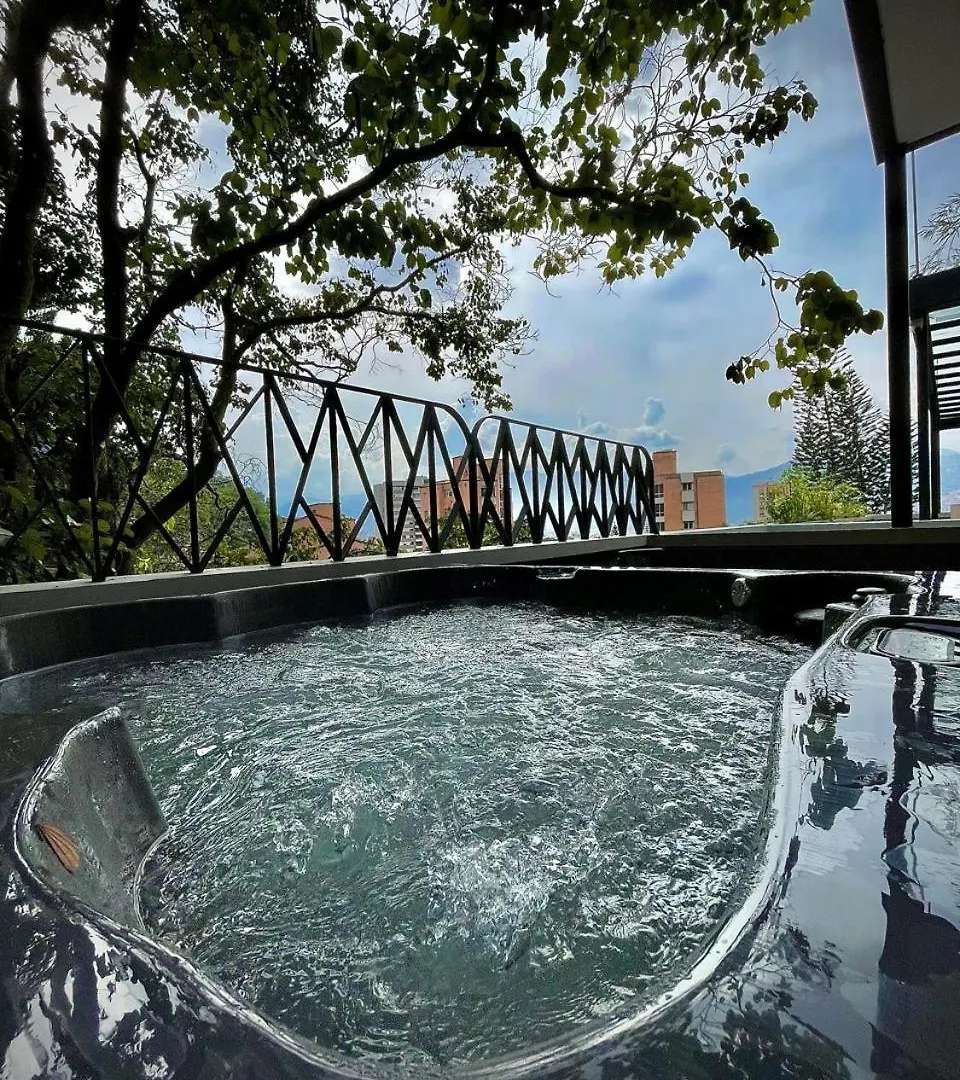 Nomadic Suites Medellin Hotel