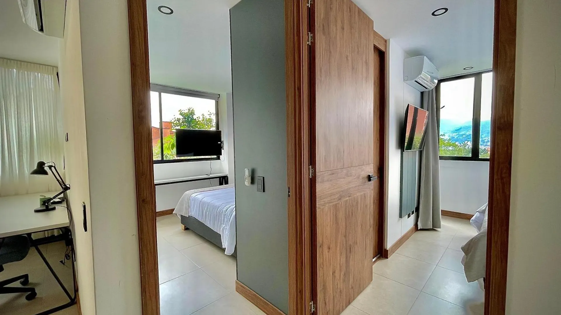 Nomadic Suites Medellin 0*,  Colombia