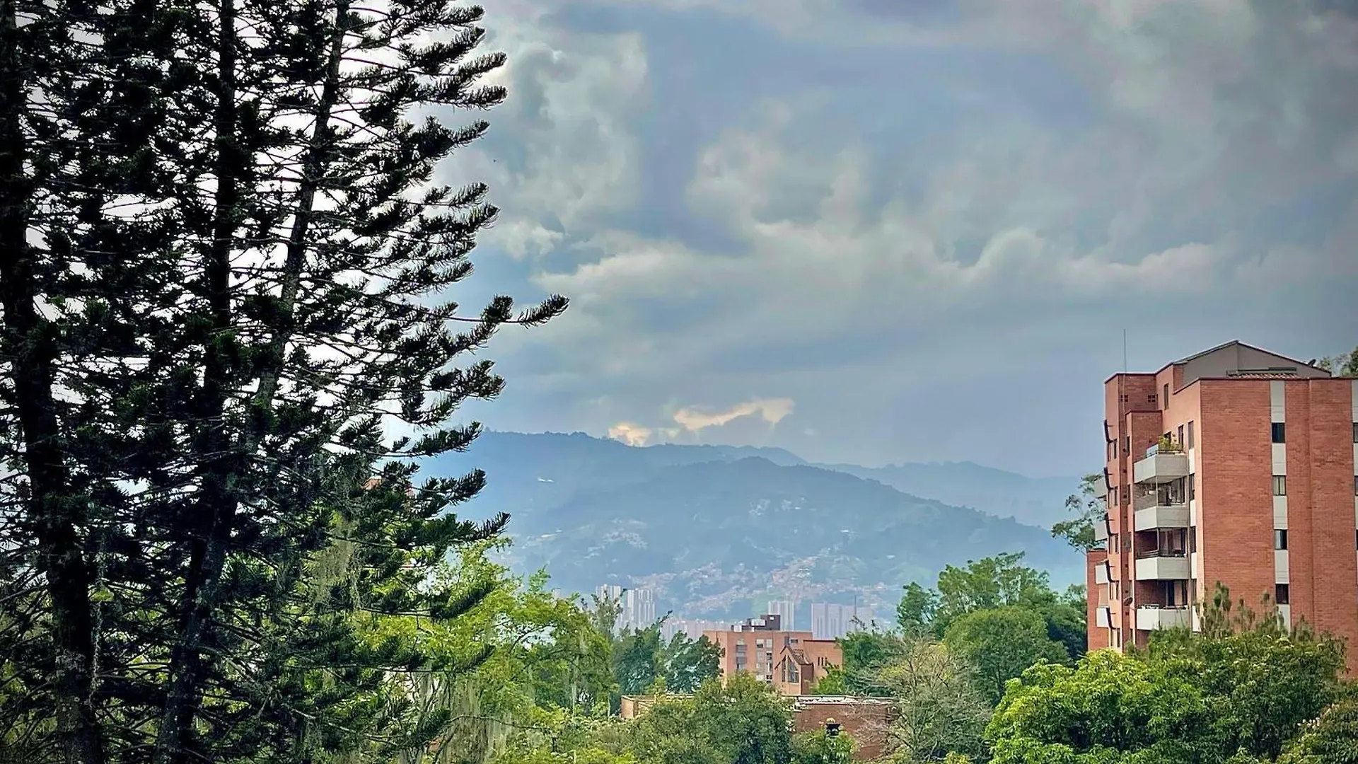 Nomadic Suites Medellin 0*,