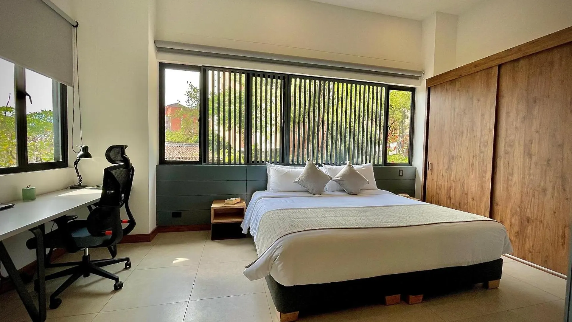 Nomadic Suites Medellin 0*,  Colombia