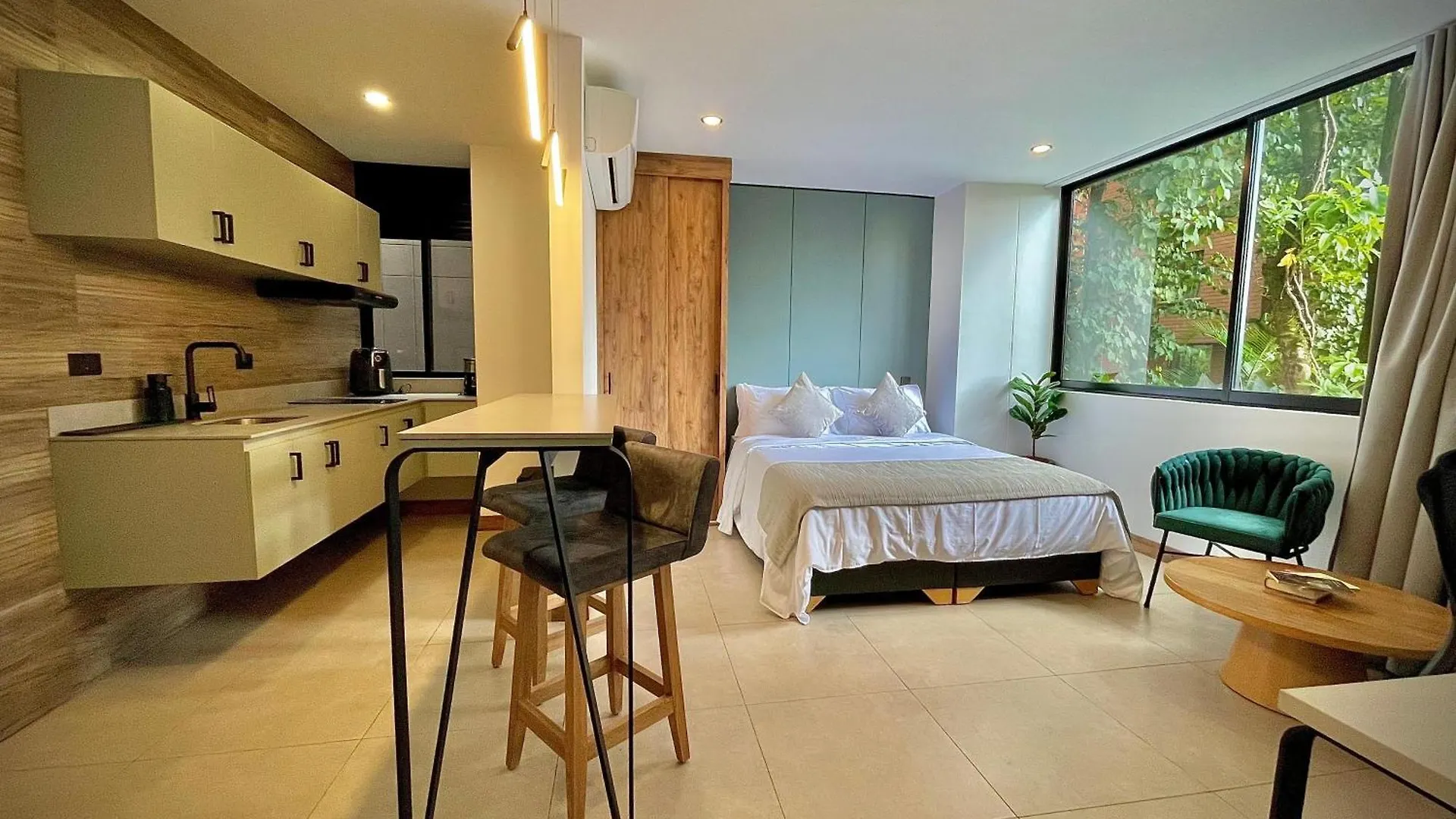 Hotel Nomadic Suites Medellin Colombia
