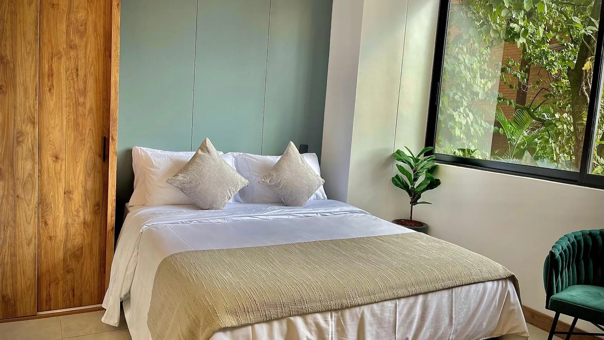 Nomadic Suites Medellin 0*,