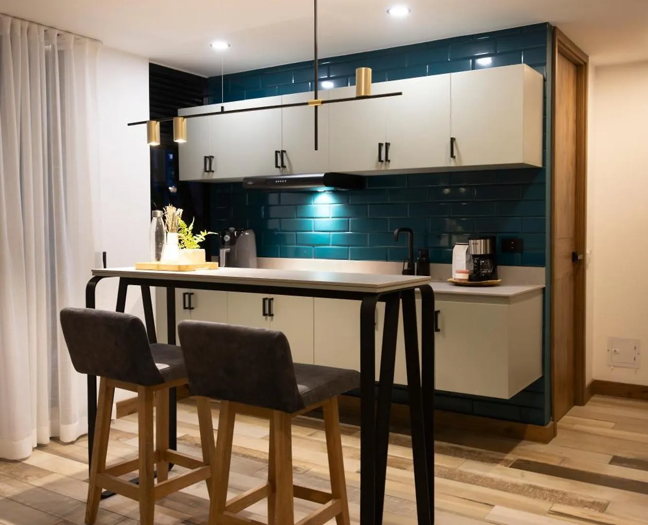 Nomadic Suites Medellín Otel