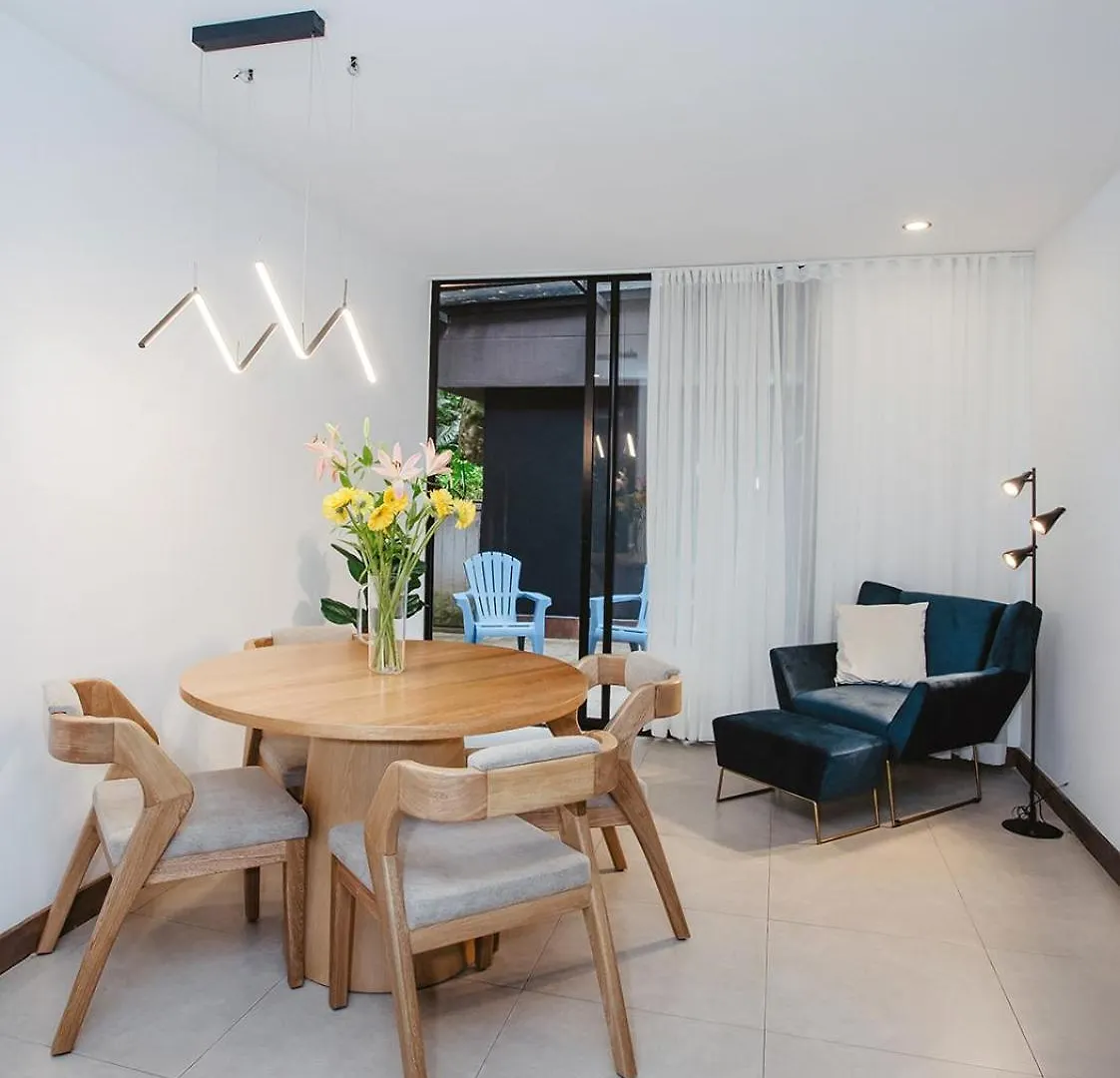Otel Nomadic Suites Medellín Kolombiya